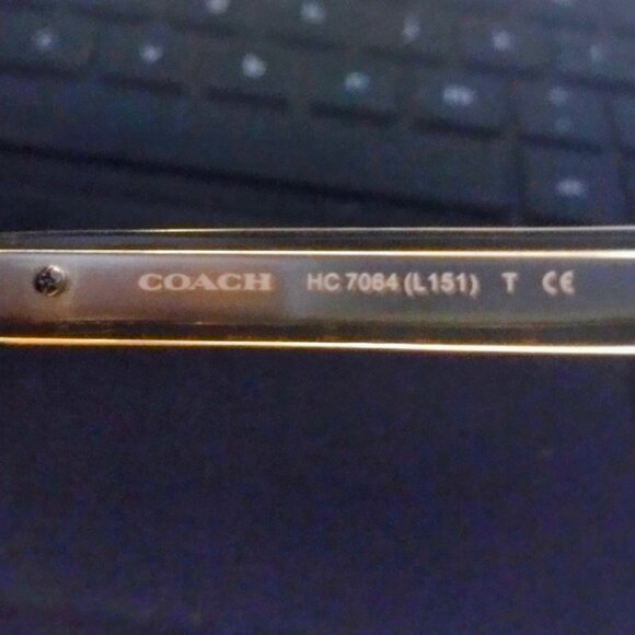 100% Authentic Coach Light Gold (W) Sunglasses (HC7064) - Picture 3 of 3